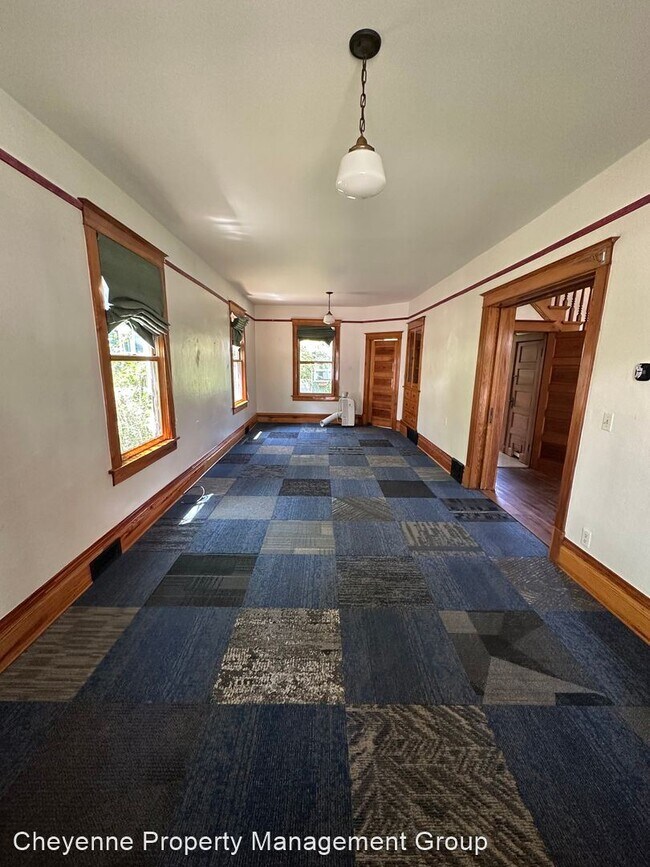 Building Photo - 3 br, 1.5 bath House - 106 E 27th St
