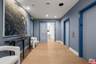 Building Photo - 10601 Wilshire Blvd