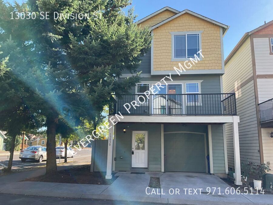 Primary Photo - Breathtaking Portland Townhome $2,395 | Be...