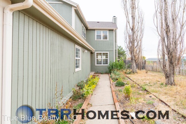Building Photo - 2 br, 2.5 bath House - 802 Ulysses St