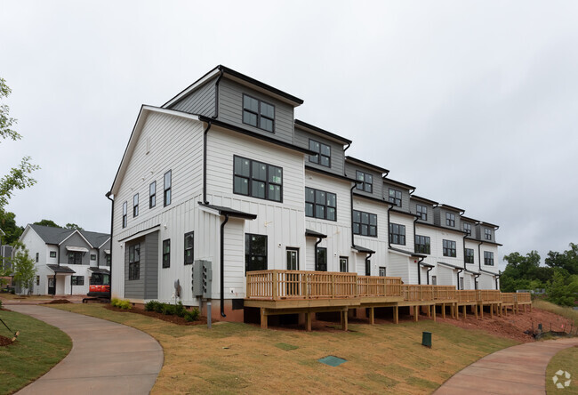 Building Photo - Pleasant Pines Townhomes
