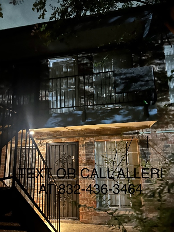 Photo - 201 W Rosamond St (Houston, TX)