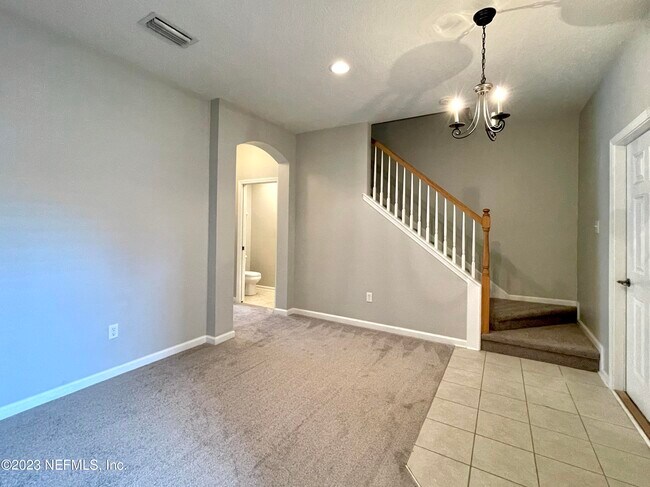 Foto del edificio - 3550 Hartsfield Forest Cir