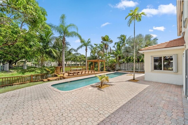 Building Photo - 2641 Regalia Way