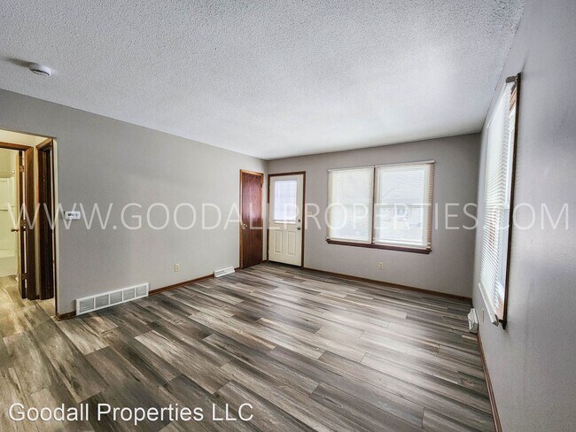 Foto del edificio - 2 br, 1 bath House - 1708 NW 2nd St