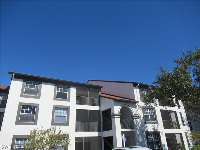 Building Photo - 7960 Preserve Cir