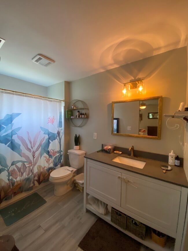Building Photo - 141 Abaco Way