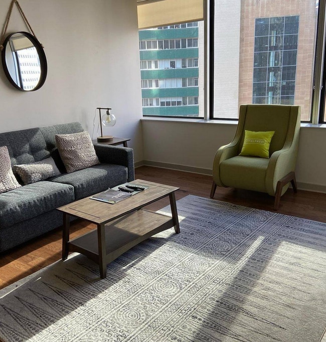 Photo - 1525 Elm St Apartment