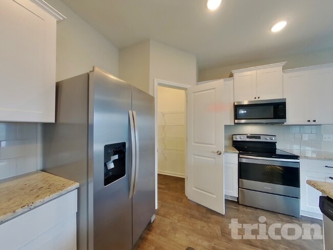 Building Photo - 3012 Bishop Ln