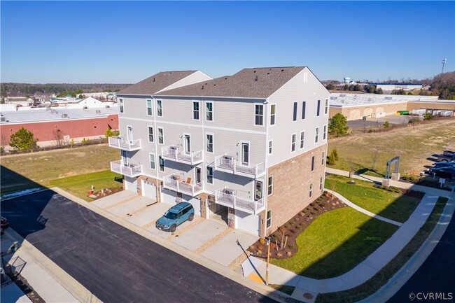 Building Photo - 7309 Hancock Towns Ln