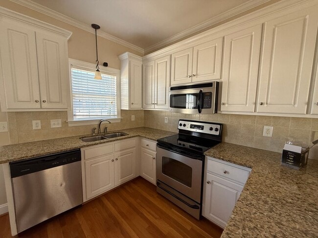 Foto del edificio - 2806 Canal Dr NW