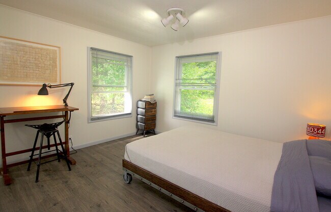 Foto del edificio - 5377 Bates Rd