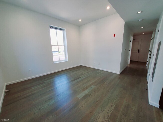 Foto del edificio - 1 br, 1 bath Condo - 36 Atlantic St Unit 405