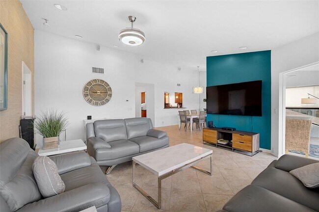 Building Photo - 6660 Schooner Bay Cir