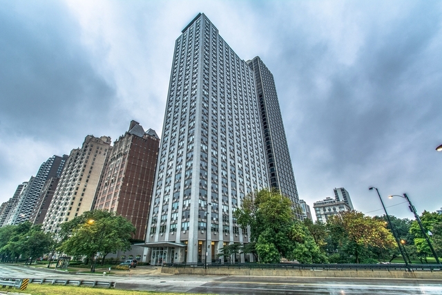 Foto del edificio - 1550 N Lake Shore Dr