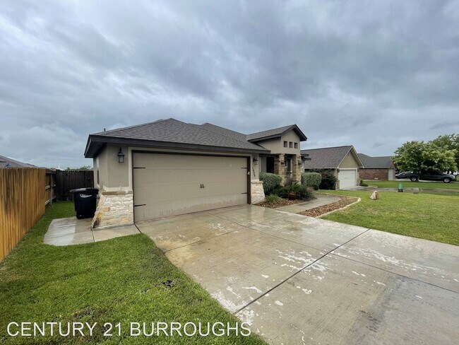 Building Photo - 4 br, 2 bath House - 1609 Calvin Loop