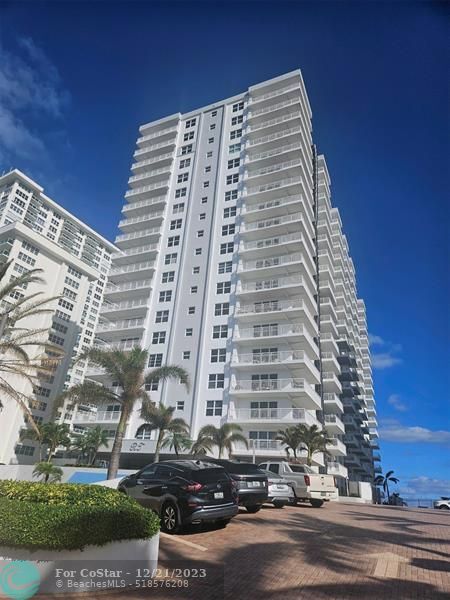 Building Photo - 3850 Galt Ocean Dr
