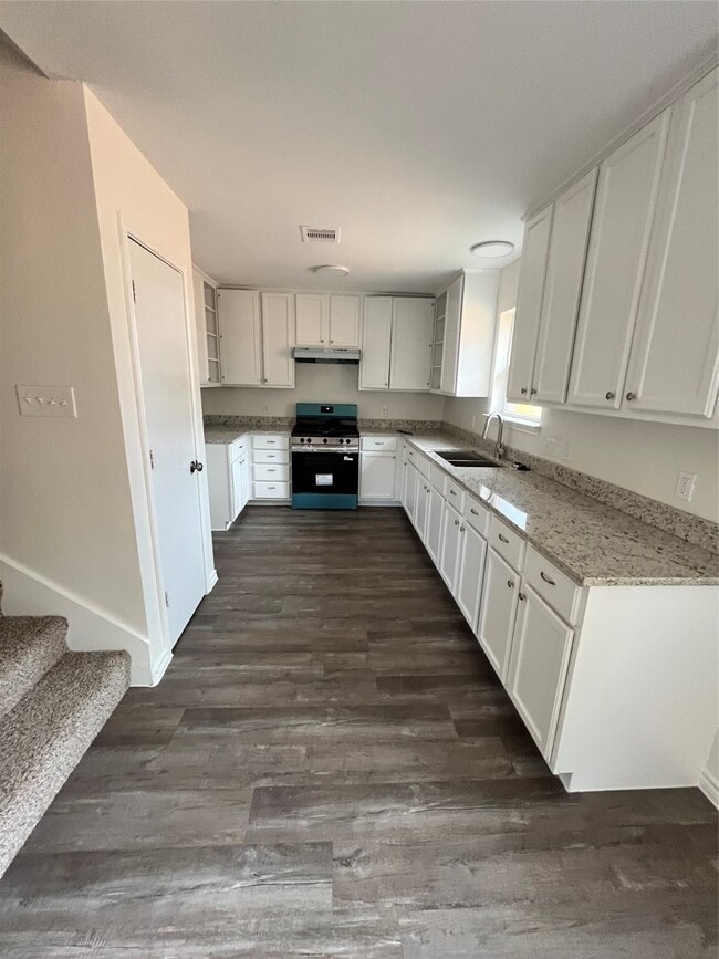 Foto del edificio - 9802 Morrisville Ct