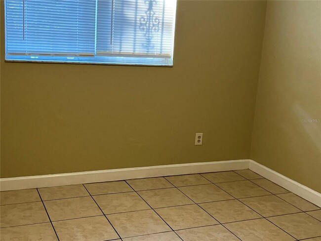 Building Photo - 4407 Signal Hill Rd