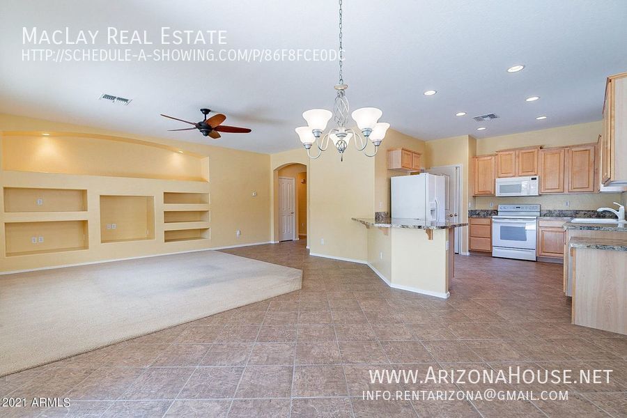 Building Photo - available after aug 1st * beautiful 3 bedr...