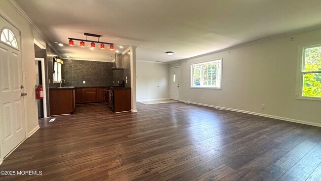 Foto del edificio - 26 Brookside Dr