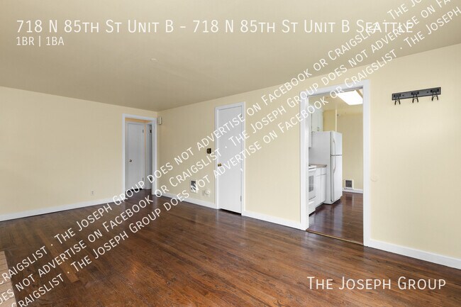 Foto del edificio - 718 N 85th St