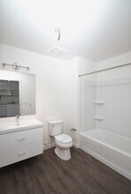 Loft Restroom - Ice House Midtown