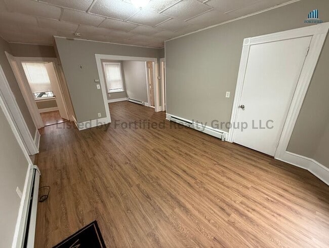 Photo - 139 Oliver St Apartment