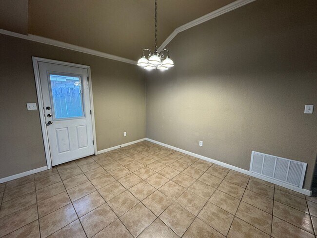 Foto del edificio - 1208 Powder River Dr