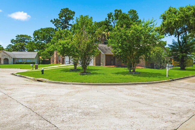 Building Photo - 17511 Favor Bend Ct