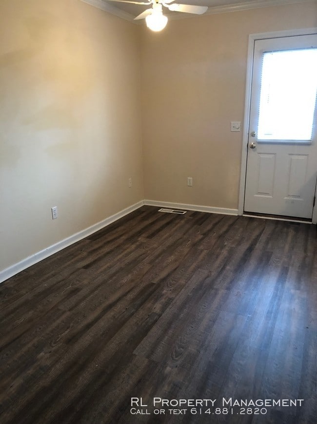 Building Photo - 4742 Merrifield Pl