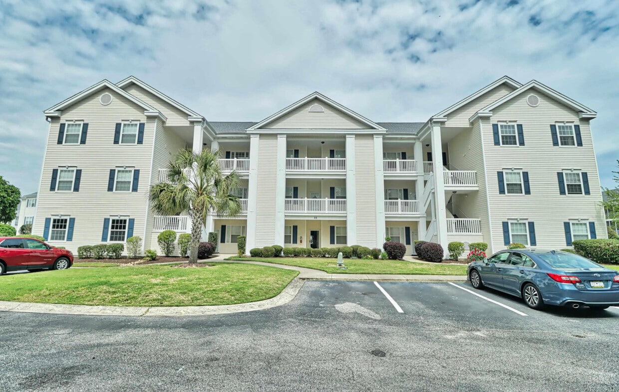 Primary Photo - 901 W Port Dr