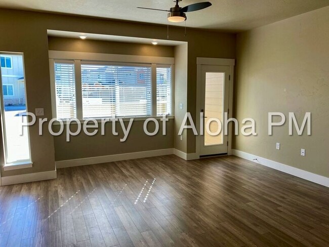 Foto del edificio - 3502 E Grand Forest Dr