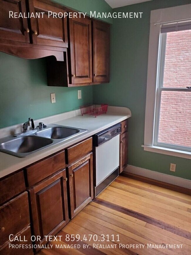 Foto del edificio - Amazing studio apartment in downtown Lexin...