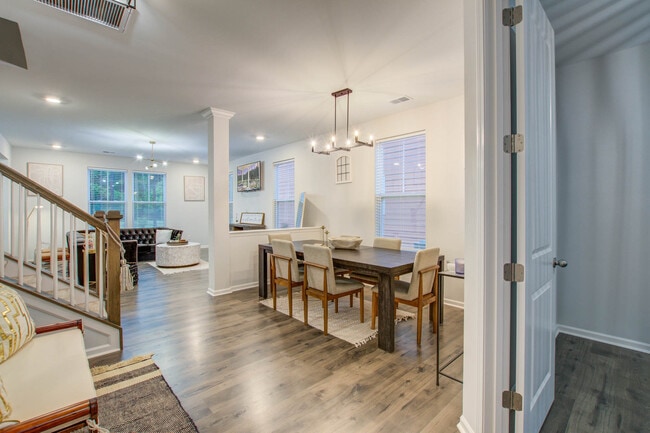 Building Photo - 1008 Magnolia Warbler Way