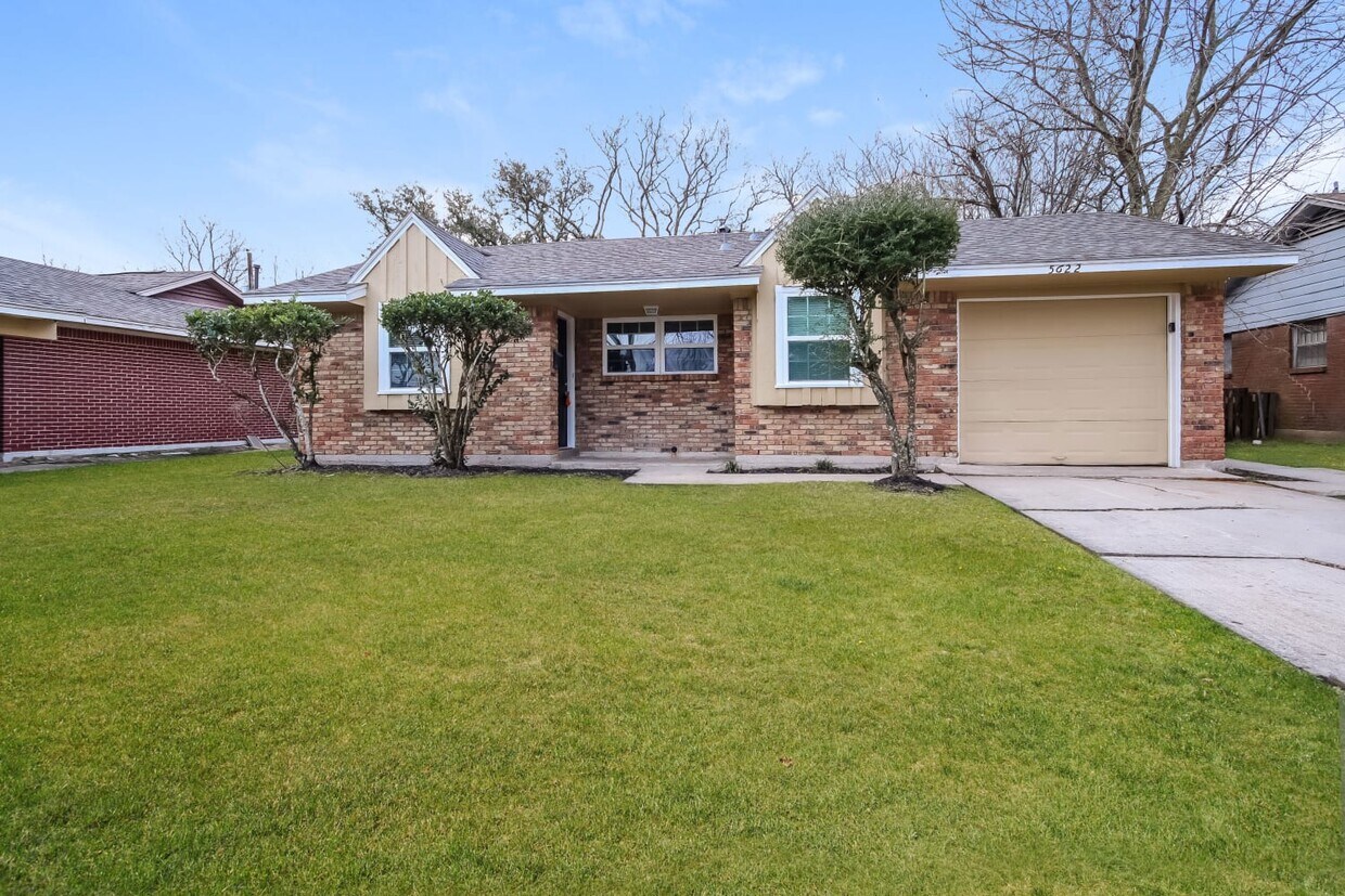 Primary Photo - 5622 Canterway Dr