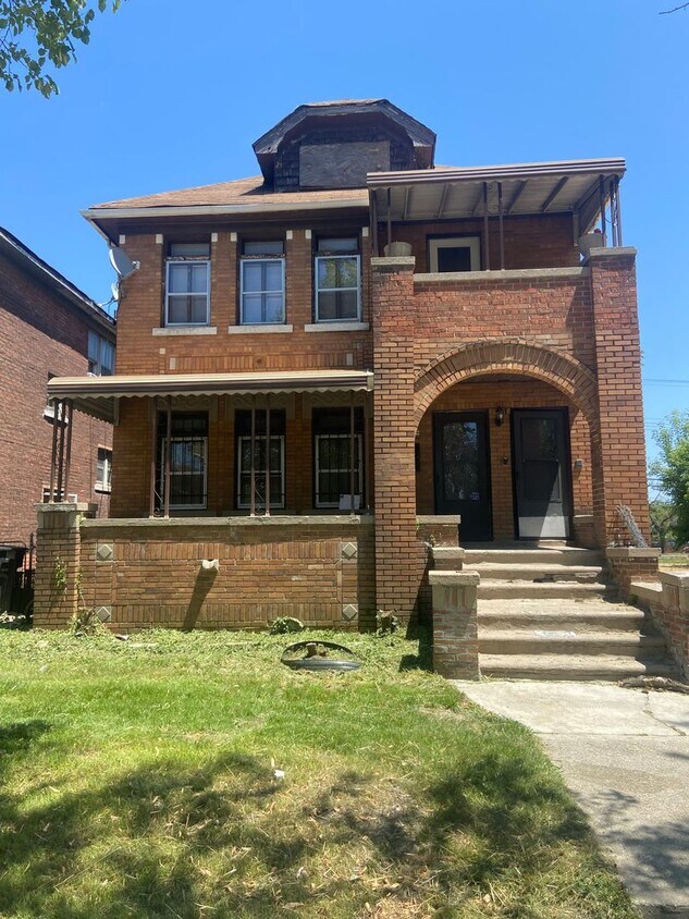 12088 Stoepel St Unit 1 TR 6/30/23, Detroit, MI 48204 Room for Rent