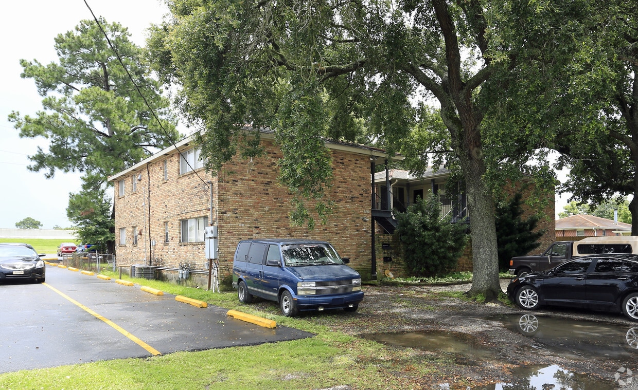 731737 Lake Ave, Metairie, LA 70005 731737 Lake Ave Metairie, LA