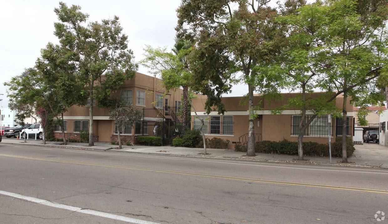 Building Photo - 4326 35th St