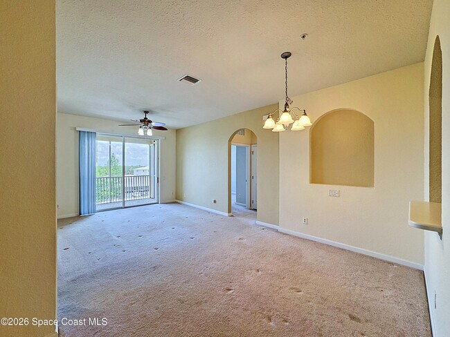 Foto del edificio - 1626 Peregrine Cir