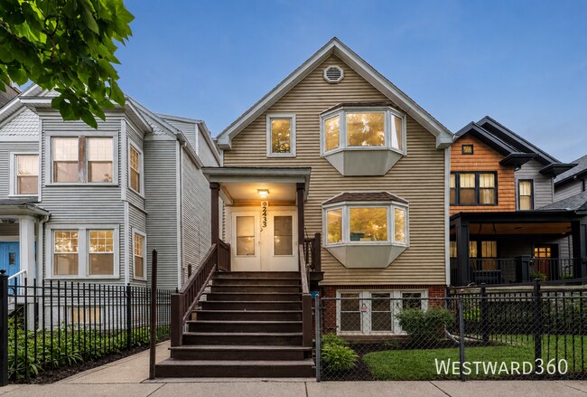 Photo - 2433 N Talman Ave-G Apartment
