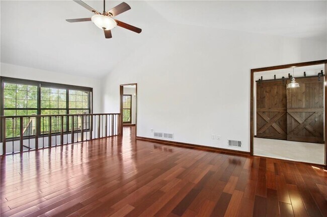 Foto del edificio - 4948 Keota Run NE