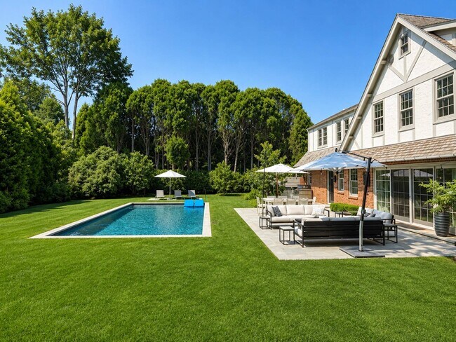 Foto del edificio - 68 Mill Hill Ln