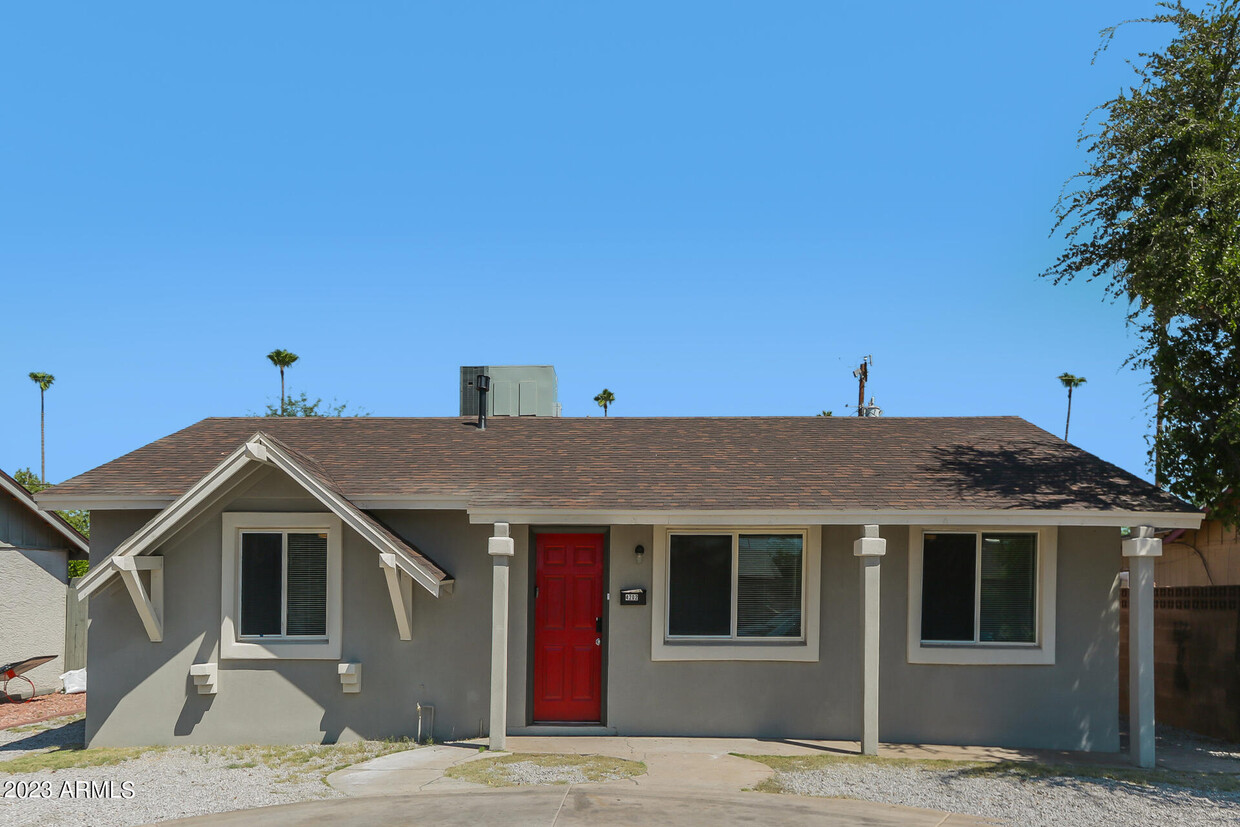 Primary Photo - 4202 W Mulberry Dr