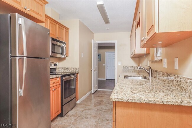 Foto del edificio - 7436 Sunnybrook Blvd