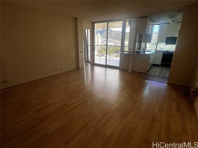 Foto del edificio - 1212 Nuuanu Ave