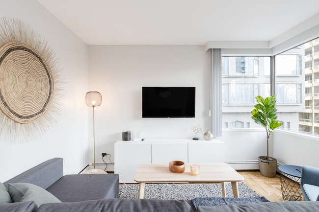 Building Photo - Somerset