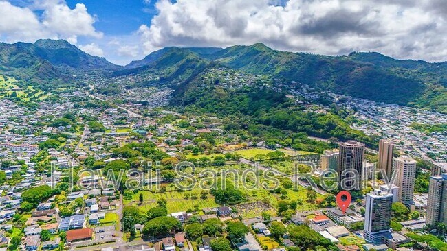 Foto del edificio - 2050 Nuuanu Ave