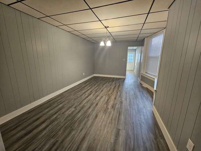 Building Photo - 1650 Mineral Spring Rd