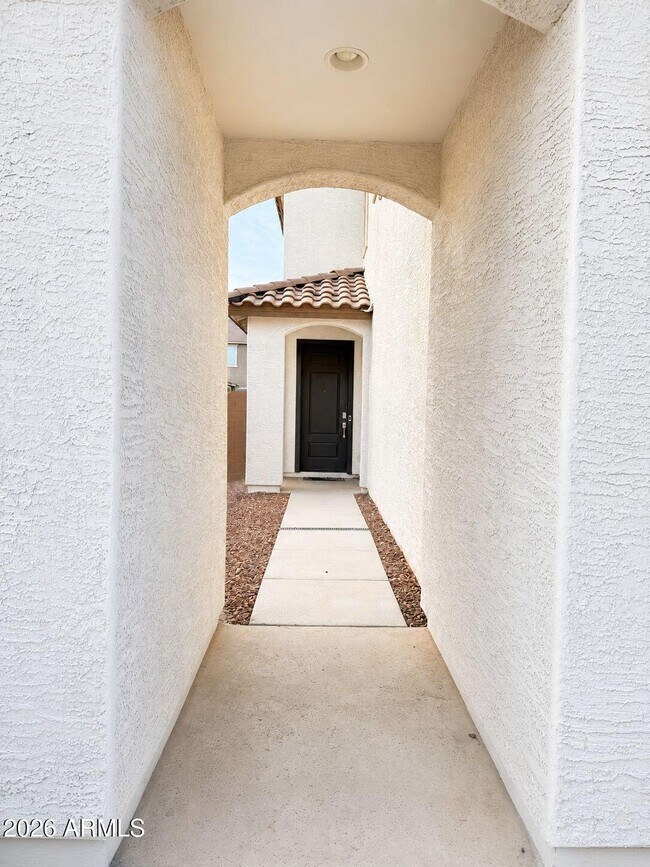 Building Photo - 9444 W Roma Ave